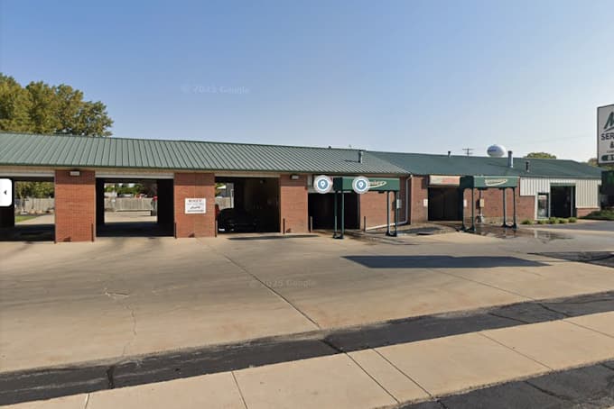 Mike's Service Center & Carwash multi-bay service facility exterior in Watseka, IL